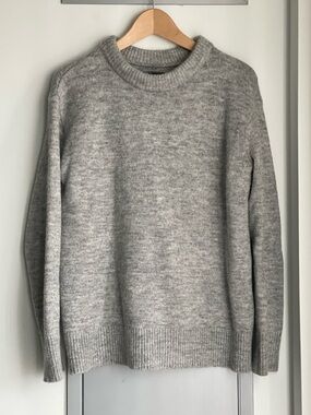 ROOTS Grey Crewneck Alpaca Wool Blend Sweater